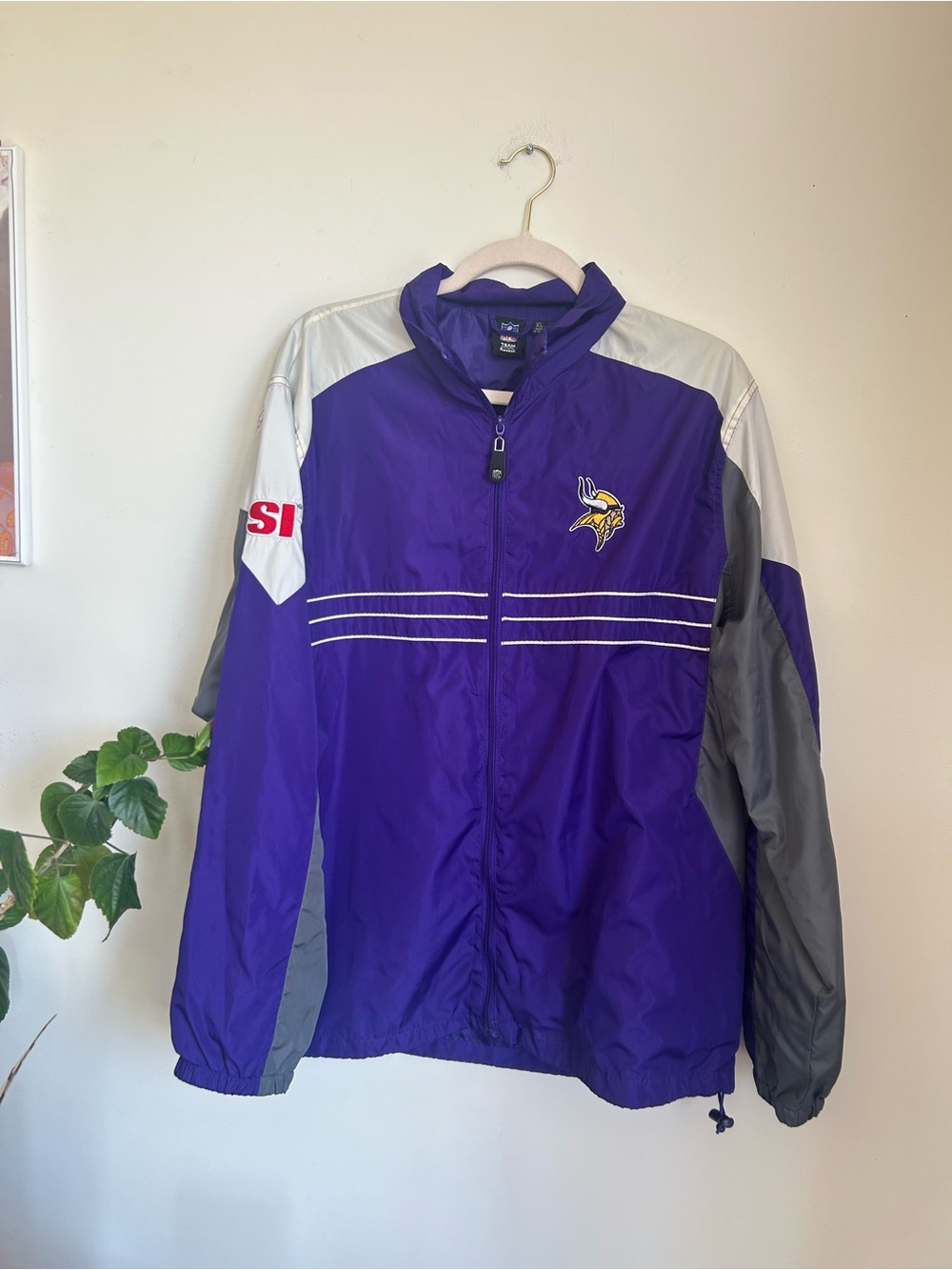 Vintage Minnesota Vikings Purple Windbreaker Jacket